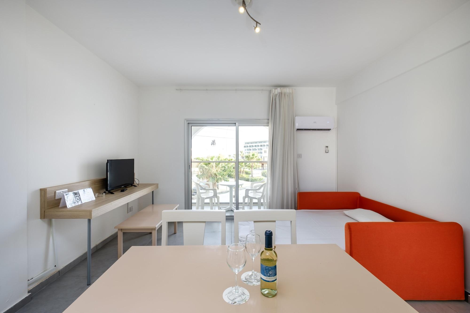 Pandream Hotel Apartments Paphos Exterior foto