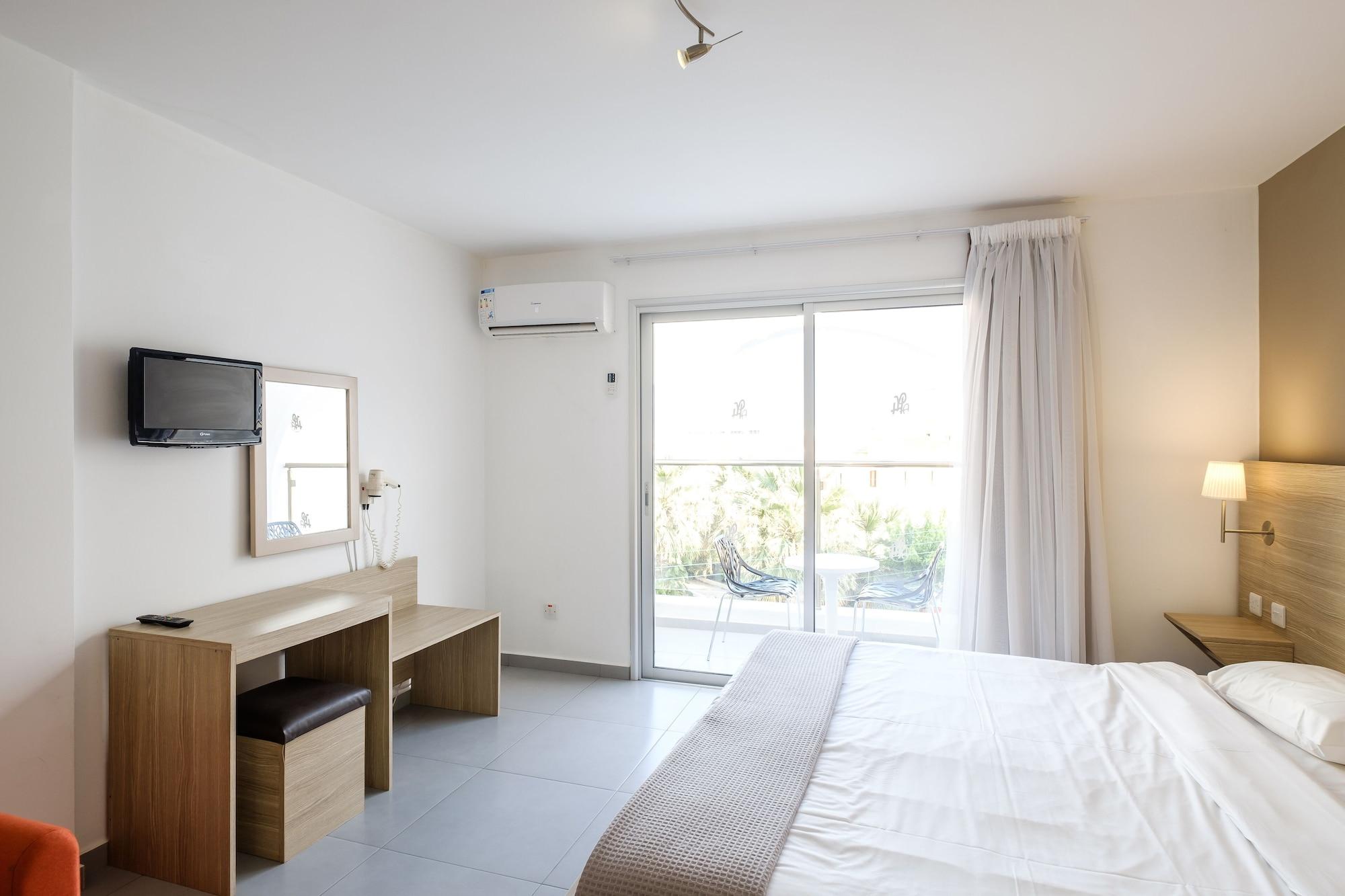 Pandream Hotel Apartments Paphos Exterior foto
